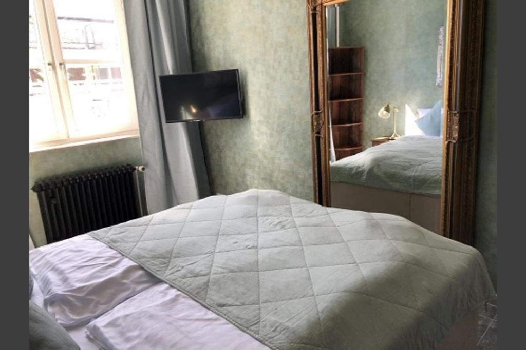 Ferienwohnung Alte Schule 22 Am Saseler Markt 2 Schlafzimmer & Baeder Hochwertig Hamburk Exteriér fotografie